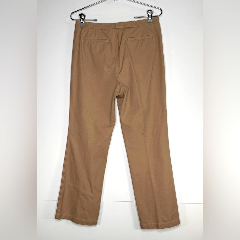 Chico’s Classic Beige Pants Zipper & Hook Closure 2 Faux Back Pockets Sz 1 Short - Picture 2 of 5